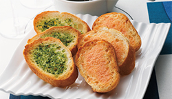 ガーリックトースト＆明太ガーリックトースト