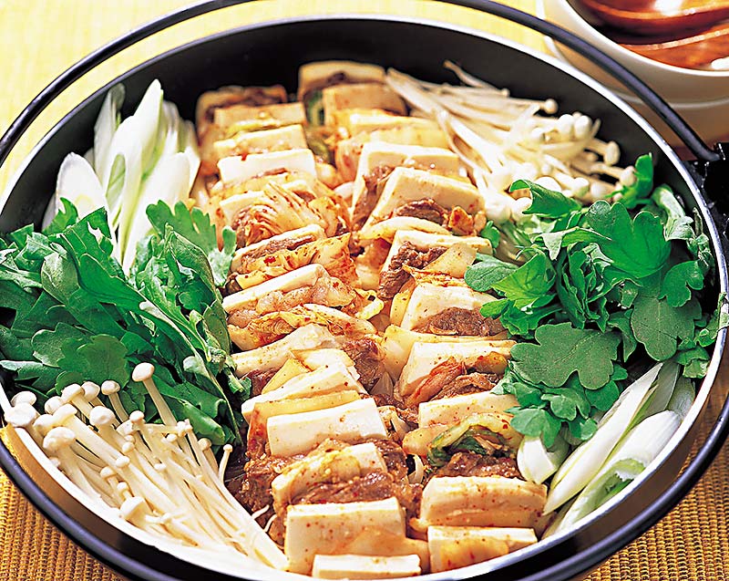 牛肉ときのこのチョンゴル